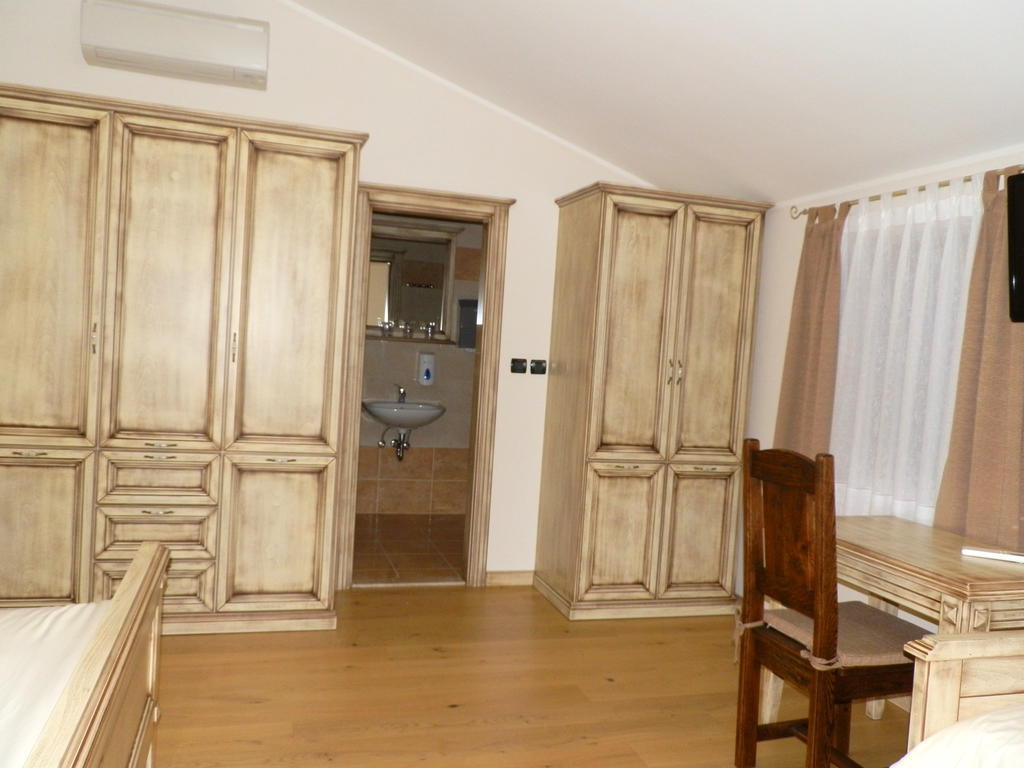 Agroturism Stara Stala Otel Borut Oda fotoğraf